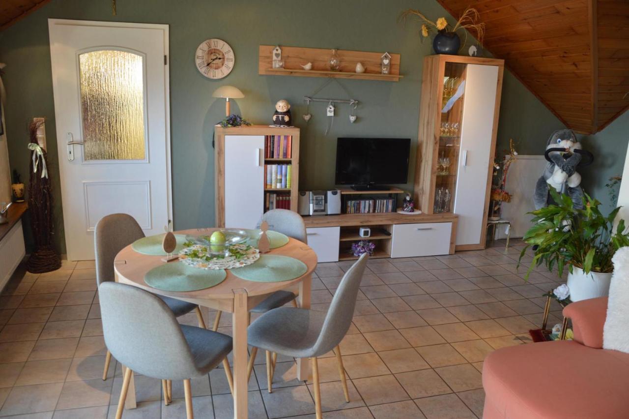 Ferienwohnung Auszeit Waxweiler Exteriér fotografie